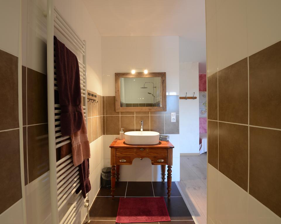 La Maison Rouge Ladoix - Proche Beaune 部屋 写真
