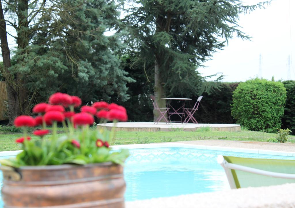 La Maison Rouge Ladoix - Proche Beaune エクステリア 写真